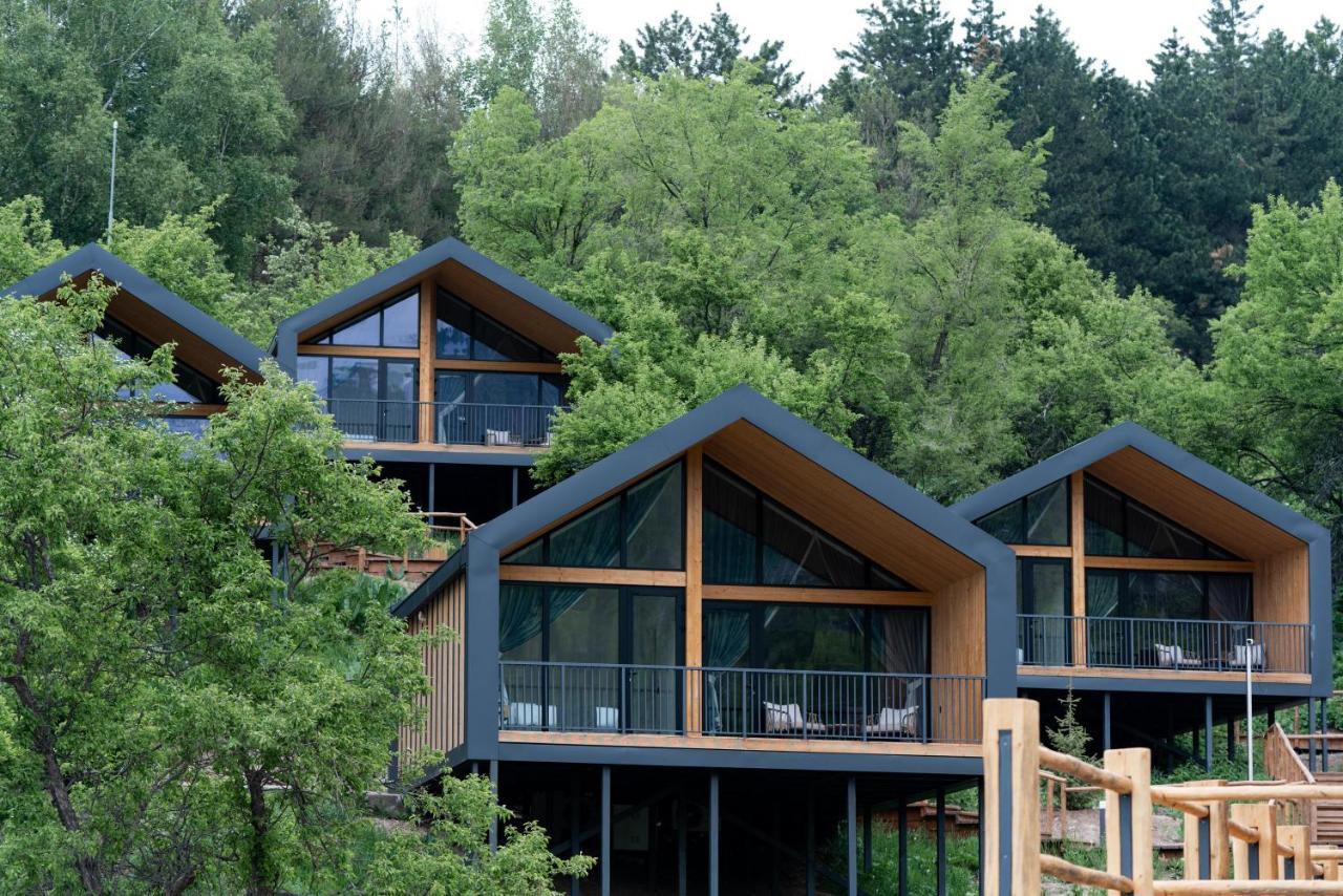 Qazaq Auyl Eco Hotel Almaty Exterior photo
